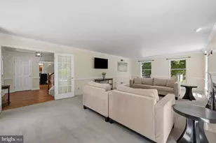 1258 Heritage Farms Ct, Sykesville, MD 21784 - Photo 6