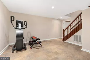 10924 Beech Creek Dr, Columbia, MD 21044 - Photo 32