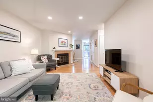 9425 Hickory Limb, Columbia, MD 21045 - Photo 8