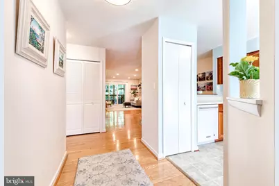 9425 Hickory Limb #105, Columbia, MD 21045 - Photo 4