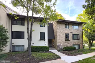 10053 Windstream Dr, Columbia, MD 21044 - Photo 2