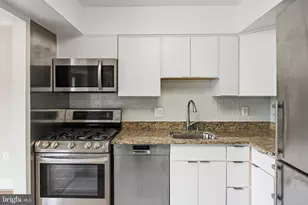 10053 Windstream Dr, Columbia, MD 21044 - Photo 14