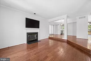 7808 Old Hollow Ln NW, Ellicott City, MD 21043 - Photo 10