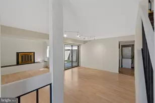 11239 Snowflake Ct, Columbia, MD 21044 - Photo 6