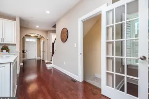 2736 Vardon Ln, Ellicott City, MD 21042 - Photo 10