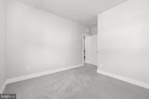 7738 Port Capital Dr, Elkridge, MD 21075 - Photo 38