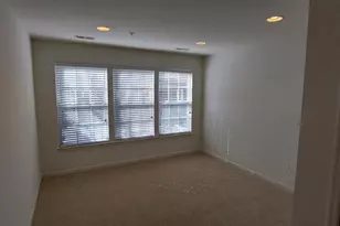 7112 Silverleaf Oak Rd, Elkridge, MD 21075 - Photo 2