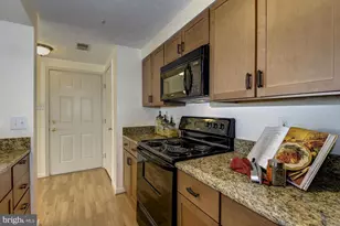 6320 Bayberry Ct, Elkridge, MD 21075 - Photo 14