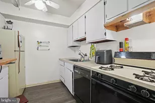 8868 Spiral Cut, Columbia, MD 21045 - Photo 16