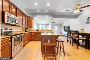 6149 Downs Ridge Ct, Elkridge, MD 21075 - Photo 10