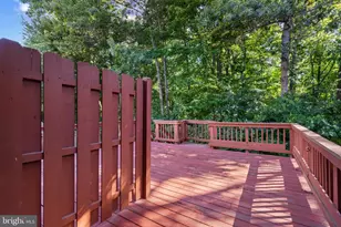 8813 Evermore Ct, Laurel, MD 20723 - Photo 32
