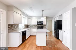 6500 Wesley Ln, Elkridge, MD 21075 - Photo 8