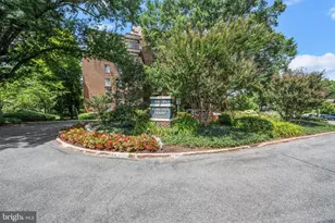 10850 Green Mountain Cir, Columbia, MD 21044 - Photo 2