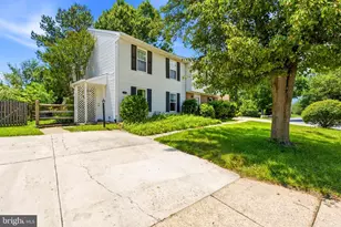 6248 Blue Dart Pl, Columbia, MD 21045 - Photo 2