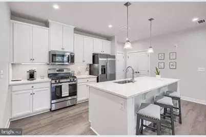 10411 Resort Road #V, Ellicott City, MD 21042 - Photo 4