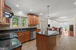 10228 Tuscany Rd, Ellicott City, MD 21042 - Photo 10