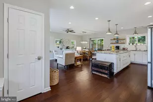 9242 Spring Valley Rd, Ellicott City, MD 21043 - Photo 4