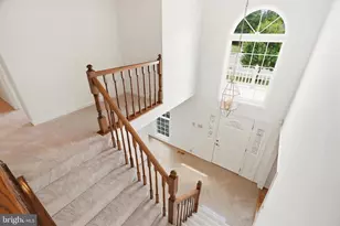 10209 Lawnmarket Ct, Ellicott City, MD 21042 - Photo 6