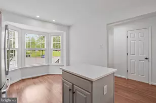6325 Hampton Pl, Elkridge, MD 21075 - Photo 8