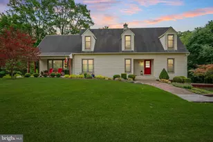 10821 Braeburn Rd, Columbia, MD 21044 - Photo 2