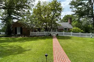 3802 Chatham Rd, Ellicott City, MD 21042 - Photo 2