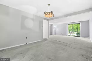 9076 Goldamber Garth, Columbia, MD 21045 - Photo 8
