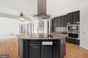 11123 Willow Green Way, Marriottsville, MD 21104 - Photo 16