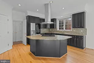 11123 Willow Green Way, Marriottsville, MD 21104 - Photo 14