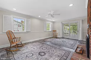 6160 Hooks Ln, Elkridge, MD 21075 - Photo 10