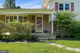 9326 Millbrook Rd, Ellicott City, MD 21042 - Photo 2