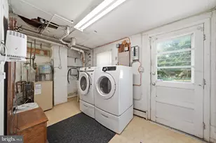 9326 Millbrook Rd, Ellicott City, MD 21042 - Photo 28