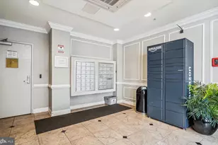 10205 Wincopin Cir, Columbia, MD 21044 - Photo 18