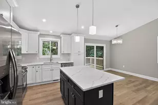 9477 Battler Ct, Columbia, MD 21045 - Photo 10