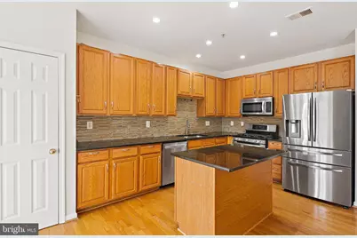 9939 Fragrant Lilies Way, Laurel, MD 20723 - Photo 16