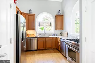 8820 Shining Oceans Way, Columbia, MD 21045 - Photo 44