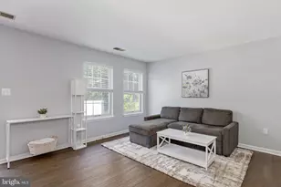 6307 Sandpiper Ct, Elkridge, MD 21075 - Photo 2