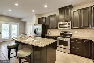 8609 Enoch Pratt Dr, Ellicott City, MD 21043 - Photo 12