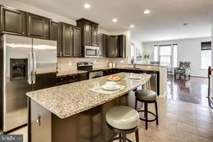 8609 Enoch Pratt Dr, Ellicott City, MD 21043 - Photo 10
