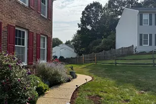 8268 Rippling Branch Rd, Laurel, MD 20723 - Photo 18