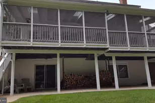 8268 Rippling Branch Rd, Laurel, MD 20723 - Photo 2