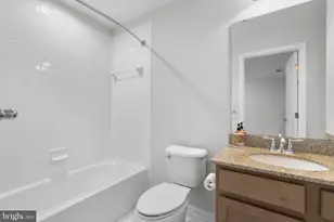 8621 Enoch Pratt Dr, Ellicott City, MD 21043 - Photo 28