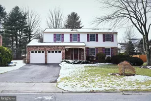 10013 Galahad Ct, Ellicott City, MD 21042 - Photo 2