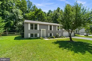 4823 Worthington Way, Ellicott City, MD 21043 - Photo 2
