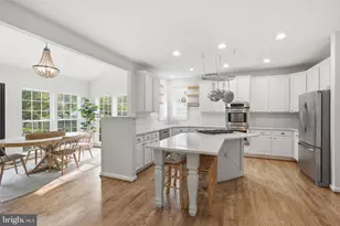 6059 Avalon Dr NE, Elkridge, MD 21075 - Photo 16