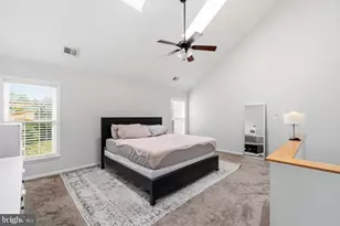 9175 Carriage House Ln, Columbia, MD 21045 - Photo 16