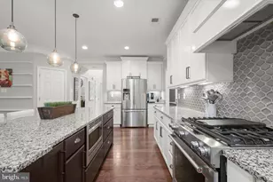 5814 Bellanca Dr, Elkridge, MD 21075 - Photo 18
