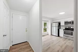 3801 Bonnybridge Pl, Ellicott City, MD 21043 - Photo 4