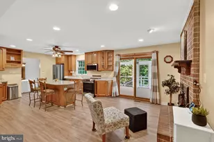 4678 Stallion Ct, Ellicott City, MD 21043 - Photo 4