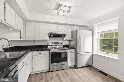 8273 Mary Lee Lane, Laurel, MD 20723 - Photo 4