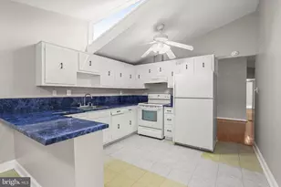 6137 Encounter Row, Columbia, MD 21045 - Photo 16